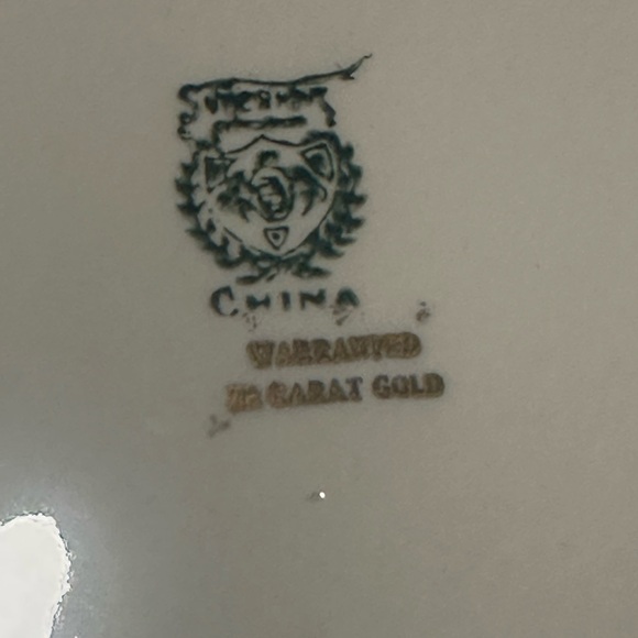 10” Antique Clear Floral China Bowl 22 Carat Gold Trim Beautiful Condition! - Picture 10 of 11